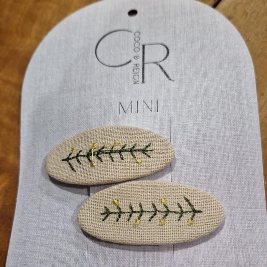 Coco & Reign Mini - Embroidered Green Leaf